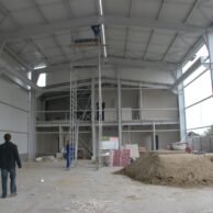 Inchideri hala industriala cu panouri sandwich